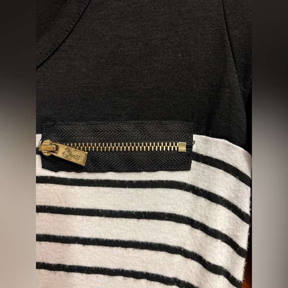 Guess Women’s Long Sleeve Shirt Size Small - Picture 8 of 8